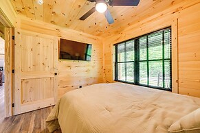 5 Mi to Mammoth Cave: Peaceful Retreat w/ Fire Pit