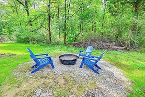 5 Mi to Mammoth Cave: Peaceful Retreat w/ Fire Pit