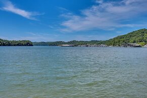 1 Mi to Dale Hollow Lake: Rustic Cabin w/ Deck