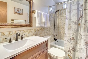 5 Mi to Woodland Lake Park: Retreat in Pinetop!