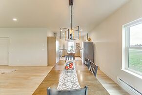 Home 21 Mi to Glacier Nat'l Park: Boat, Fish, Hike