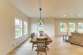 Home 21 Mi to Glacier Nat'l Park: Boat, Fish, Hike