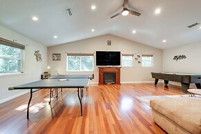 Paddle or Swim in Community Lake: Arnold Retreat!