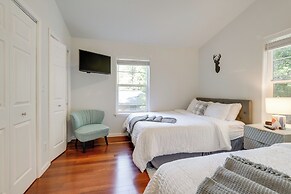 Paddle or Swim in Community Lake: Arnold Retreat!