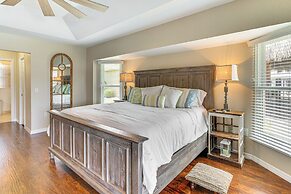 Outdoor Kitchen, Bar & Dock: Port Charlotte Home