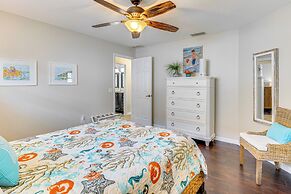 Outdoor Kitchen, Bar & Dock: Port Charlotte Home