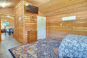 Cabin 2 Mi to White River: Great for Anglers!