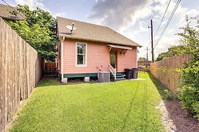 2 Mi to L'auberge Casino: Home w/ Large Yard!