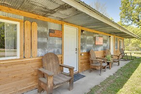 Half-mi to Bull Shoals Lake Access: Angler's Cabin