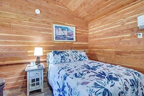 Half-mi to Bull Shoals Lake Access: Angler's Cabin