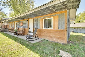 Half-mi to Bull Shoals Lake Access: Angler's Cabin