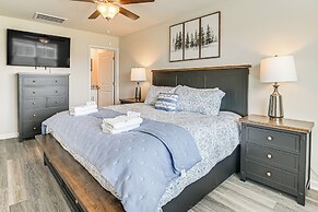 3 Mi to Shore: Family Townhome in Surfside Beach