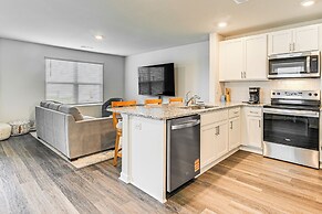 3 Mi to Shore: Family Townhome in Surfside Beach