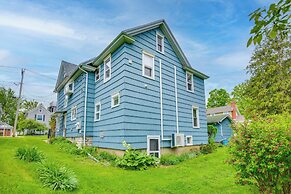 Walk to St Lawrence River: Clayton Apt w/ Porch!