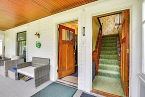 Walk to St Lawrence River: Clayton Apt w/ Porch!