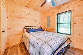 Near Mammoth Cave: Family-friendly Cabin w/ Patio!