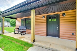 Near Mammoth Cave: Family-friendly Cabin w/ Patio!
