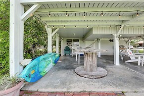 Spacious Riverfront Cottage w/ Dock in Green Pond!