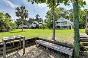 Spacious Riverfront Cottage w/ Dock in Green Pond!