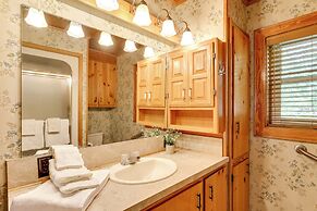 Spacious Riverfront Cottage w/ Dock in Green Pond!