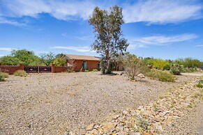 7 Mi to Catalina State Park: Home w/ Mountain View