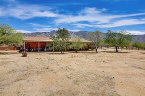 7 Mi to Catalina State Park: Home w/ Mountain View