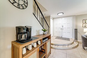 2 Mi to Old Town Scottsdale: Unit w/ Fenced Yard!