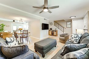 2 Mi to Old Town Scottsdale: Unit w/ Fenced Yard!