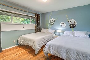 1 Mi to UO Campus - Family Home w/ Pool Table!