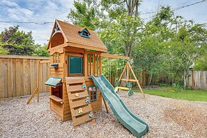 1 Mi to UO Campus - Family Home w/ Pool Table!