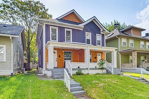 2 Mi to Mass Ave: Convenient Townhome w/ Yard!