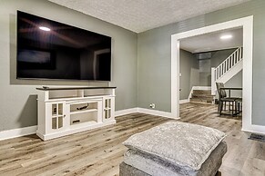 2 Mi to Mass Ave: Convenient Townhome w/ Yard!