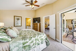 Near Golf & Beaches: Luxe Home in Rotonda West!