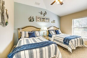 Near Golf & Beaches: Luxe Home in Rotonda West!