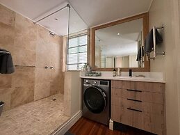 Kalk Bay Condo at The Majestic