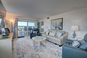 560 El Matador 2 Bedroom Condo