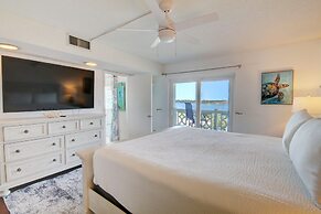 560 El Matador 2 Bedroom Condo