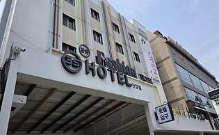 Anyang 3S Fashion Hotel