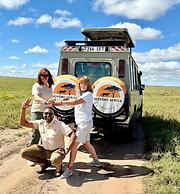 Moyoni Africa Lodge & Tours