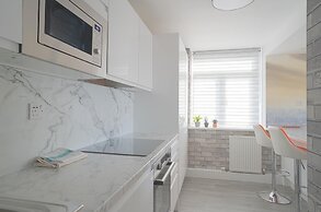 Bright & Modern 1-bedroom Flat in Central Brighton 2 Single Beds Walk