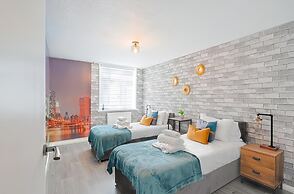 Central Brighton 2-bedroom Apartment 1 Double & 2 Single Beds Sleeps 4