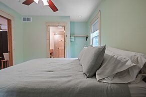 Sand Bar Resort in Suring