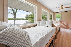 Sand Bar Resort in Suring