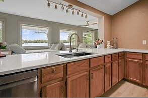 Sand Bar Resort in Suring