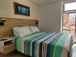 Great comfortable Laureles La 70 Med