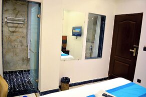 Hotel Delhi Empire dx