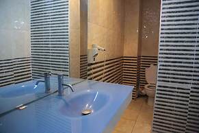 Hotel Tazi-Traditional Riad