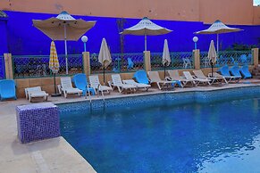 Hotel Tazi-Traditional Riad