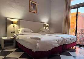 Hotel Tazi-Traditional Riad