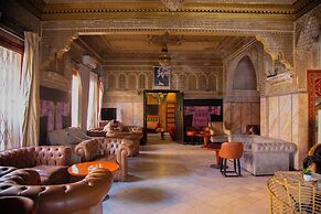 Hotel Tazi-Traditional Riad